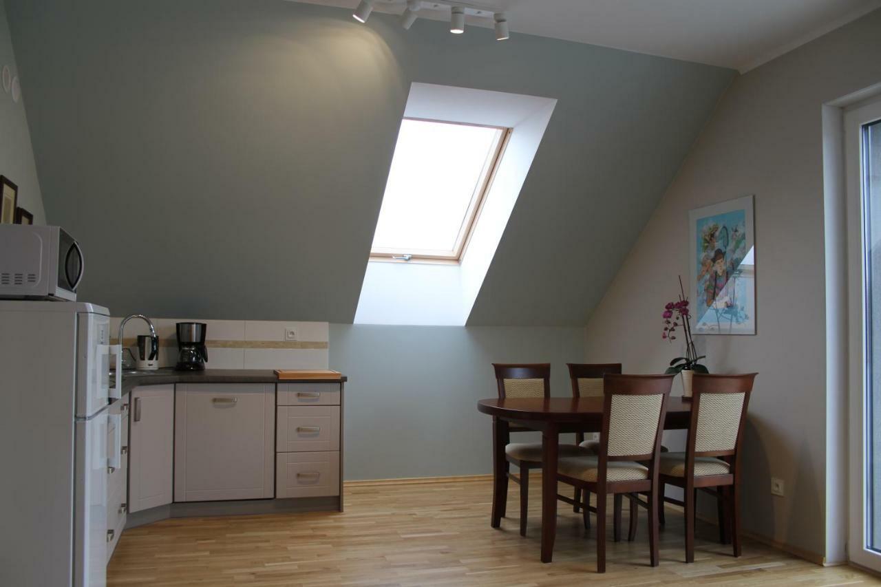 옐레니아구라 Apartament Zielone Tarasy - Pck 34 아파트 외부 사진