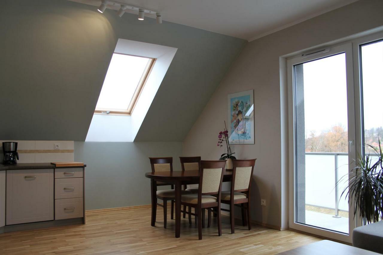 옐레니아구라 Apartament Zielone Tarasy - Pck 34 아파트 외부 사진
